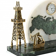 Настольные часы «Нефть и газ России»